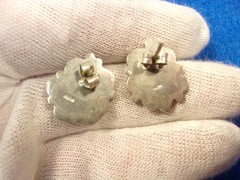 NICE OLDER VINTAGE HANDCRAFTED PAIR OF STERLING SILVER AMMONITE SEALIFE EARRINGS