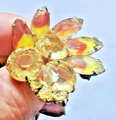 Vtg Two Tone Yellow Orange Rhinestone Brooch Pin Prong Jewelry Sm Gold Tone
