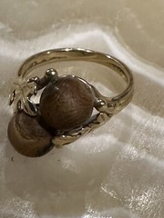 Vintage 14 Kt Solid Gold Acorn Leaf Wood Ring Sz 7