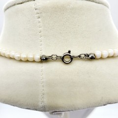 Vintage Pearl Necklace Spring Ring Clasp Single String Closure Elegant Glamour