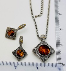 1990s 2 Tone Topaz Crystal Magnetic Enhancer Necklace Earrings Set 16”+3”Ext