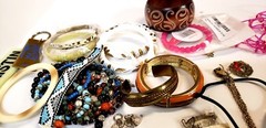 Vintage Estate Mixed Lot Costume Jewelry Signed Unsigned 93 PCS