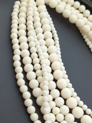Multiple Strand Cream Platic Bead Necklace Retro Vtg Style 14″ 7 Strand