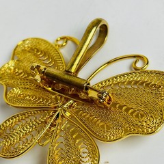Filigree Butterfly Brooch Pin Pendant Gold Tone 1.75″ W x 1.5″ H Faux Pearl