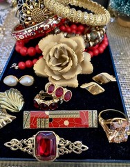 Vintage Estate Costume Jewelry Lot! AVON, GIOVANNI and more!