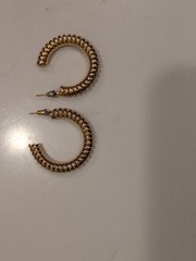 VINTAGE – Gold Toned Earrings, Scarf pins, Danglers and more (10 pieces)