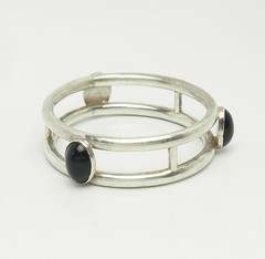 Funky large sterling silver and black onyx cabochons bangle bracelet