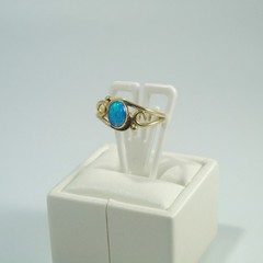 Vintage 14k Gold Blue Green Fire Opal Cocktail Ring size 6.75 2.55g