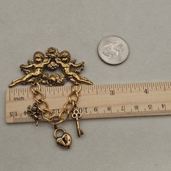 Cherub Heart Charm Valentine Brooch Brass Angels Pin 3″ Love