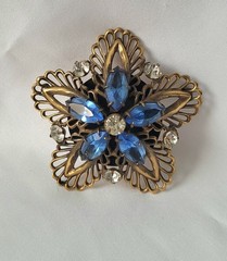 Lovely Vintage Joseff of Hollywood 1950s Blue Stone Floral Brooch -Signed!