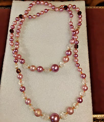 Vintage Mid-Century Hand-Knotted Faux Pearl Necklace – Dusty Rose & Mauve