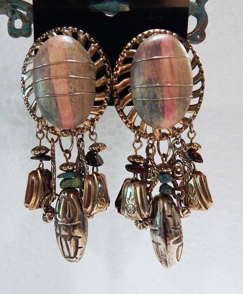 1980’s Dangling Earrings Clip-On Wood-Beads-Metal