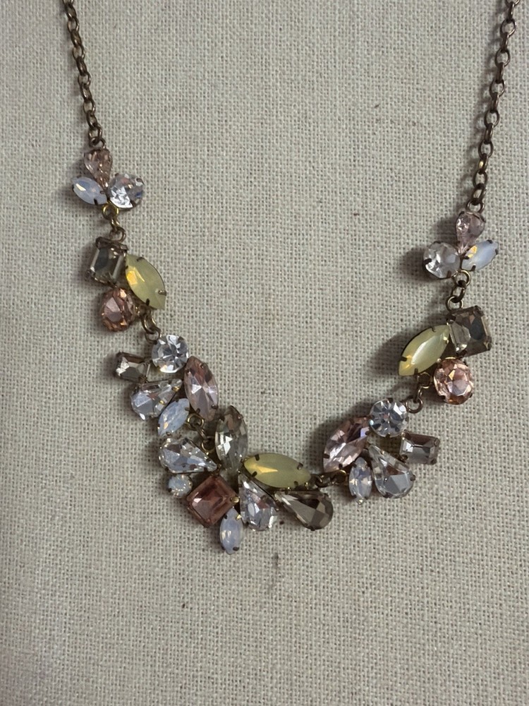 Vintage Unbranded Gold Tone Adjustable Length Rhinestone Statement Necklace