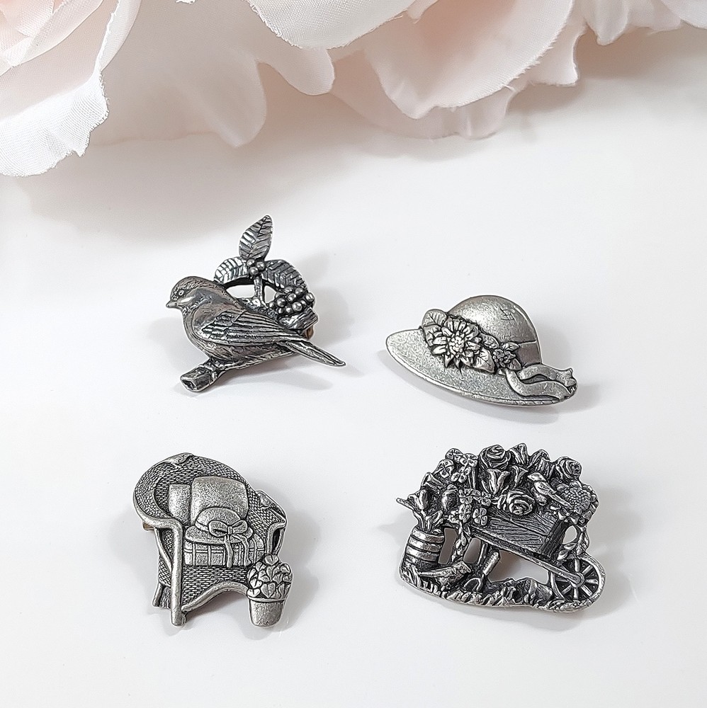 Lot 4 Vintage Birds & Blooms Pewter Pins 01-08 Cottage Limited Bird Hat Flowers