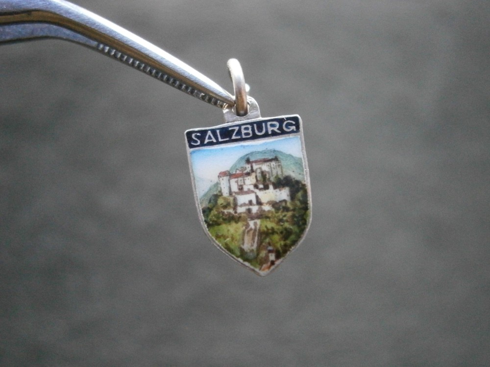 Salzburg Austria Vintage JD 935 Silver Enamel Travel Bracelet Charm Pendant 1.0g