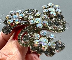 Vintage Juliana D&E Smoky Gray Aurora Borealis Rhinestone Brooch Earrings Set