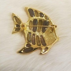 Tropical Green Fish Brooch Pin Gold Tone Art to Wear Beach Nautical Striped 1892
