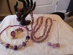 vintage & costume pretty purple themed jewlery lot necklace bracelet ring brooch