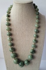 Vtg Joan Rivers Faux Jade Marble Green Lucite Round Bead Gold Tone Necklace 20″
