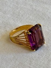 Vintage 1970s Stamped 18K H.G.E. Faux Amethyst Cocktail Ring Size 9