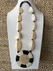 Vintage 1950s-1970s Estate Necklace MOP Teardrop Beads & Geometric Pendant 18”✨