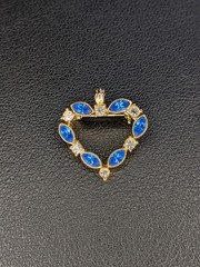 Vintage Gold Tone Heart Shaped Pendant – Blue and Clear Gemstones