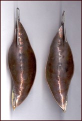 SIGNED ARTISAN Handwrought Mixed Metal COPPER & BRASS EARRINGS Pierced Ears