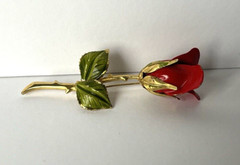 Vintage Rose Flower With Stem Pin Button Size .5 x 3 Inches Nice Quality