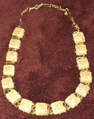 Vintage Coro Pegasus Opal Confetti Thermoset Lucite Cabochon Gold Tone Bracelet