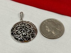 Vintage TH 14k Solid White Gold Mother Of Pearl Filigree MOP Round Pendant 4.13g