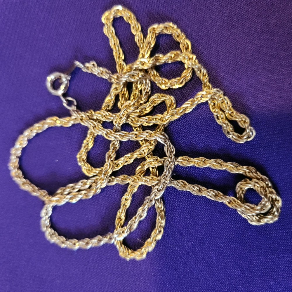 Good Quality Rope Chain Necklace Gold Tone Simple Classic 28” Long Unbranded