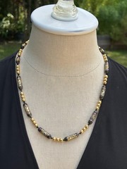 Stunning Vintage Chinese Cloisonne Tube Bead Necklace-Mint Condition
