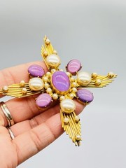 Rare Vtg PARIS HOUSE LONDON Made In England Couture Maltesse Cross Brooch Pin