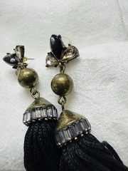 Vintage Jewelry Lot Brooch Earrings Necklaces 17 Pcs