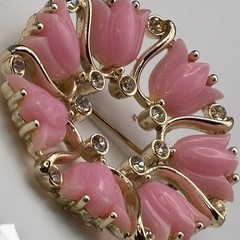 VTG Kramer Signed Brooch Pink Thermoset Tulip Wreath Clear Rhinestones 2.25in