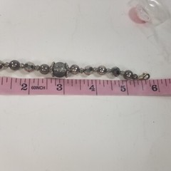 Vintage Stretch Bracelet Faceted Glass & Metal Beads Silver Tone Tiny 5.75″
