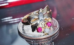 14k multi tone gold 1930’s size 6.5 bow ring 0.39ct treated ruby diamond 3.8gr