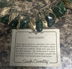 Vintage signed Sarah Coventry “Nile Queen” Necklace /w card. Adjustable length!