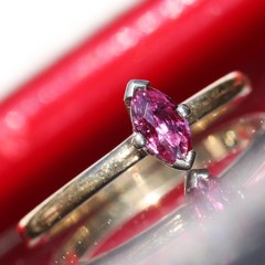 14k yellow gold sz 4.5 ring 0.25ct rhodolite garnet solitaire 1.8g Exclusive N18