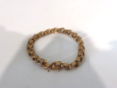 Vintage 12k Gold Filled Textured Heart Charm Bracelet c1960s Marathon USA made