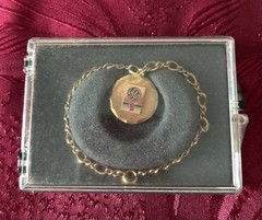 Vintage 10KT 1/10 Gold Filled GE Women’s 7 In. Retirement Bracelet, Red Stone
