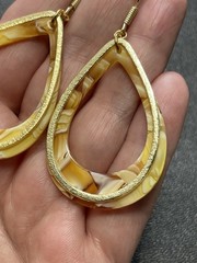 Vintage 2.5” Orange Marbled Lucite Good Tone Metal Dangle Earrings