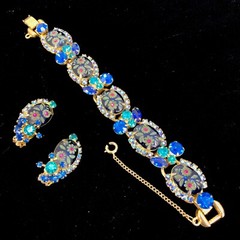 Vtg D&E Juliana BOOK PIECE Montana Blue Etched Bracelet & Earring Set