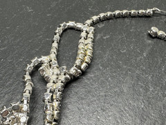 VINTAGE 16.5″ BLUE & CLEAR RHINESTONE NECKLACE + SCREW BACK EARRINGS N747