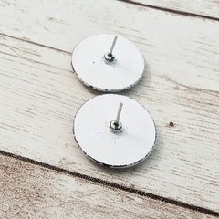 Vintage Earrings For Pierced Ears – Red & White Circle – Poor Condition