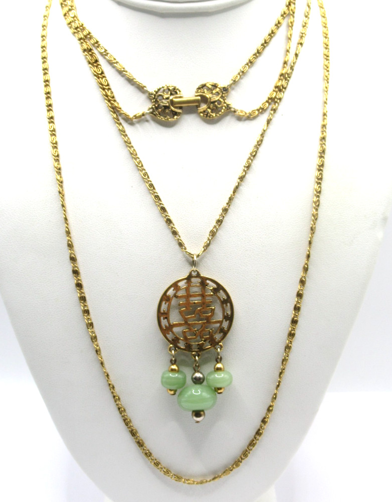 Goldette Unsigned Faux Jade and Asian Pendant Vintage Necklace Dangles
