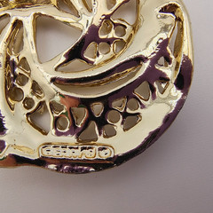 Vintage Gerry’s Openwork Swirl Brooch Gold Tone Modernist Sculptural Mob Wife