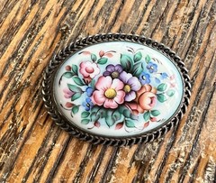 Vintage Russian Finift, Enamel, Filigree Pin Brooch, USSR Rostov