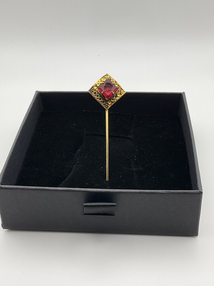 Vintage Gold Plate Stick Pin Intaglio Cameo Red Glass Stone Lapel Hat