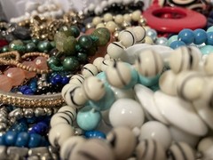 4Lb Mixed Mystery Jewelry Lot Vintage Mod Boho Bead Necklaces Bracelets Earrings